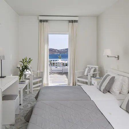 Manoula's Mykonos Agios Ioannis Diakoftis