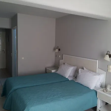 Manoula's Mykonos Agios Ioannis Diakoftis