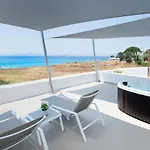 Manoula's Mykonos Agios Ioannis Diakoftis